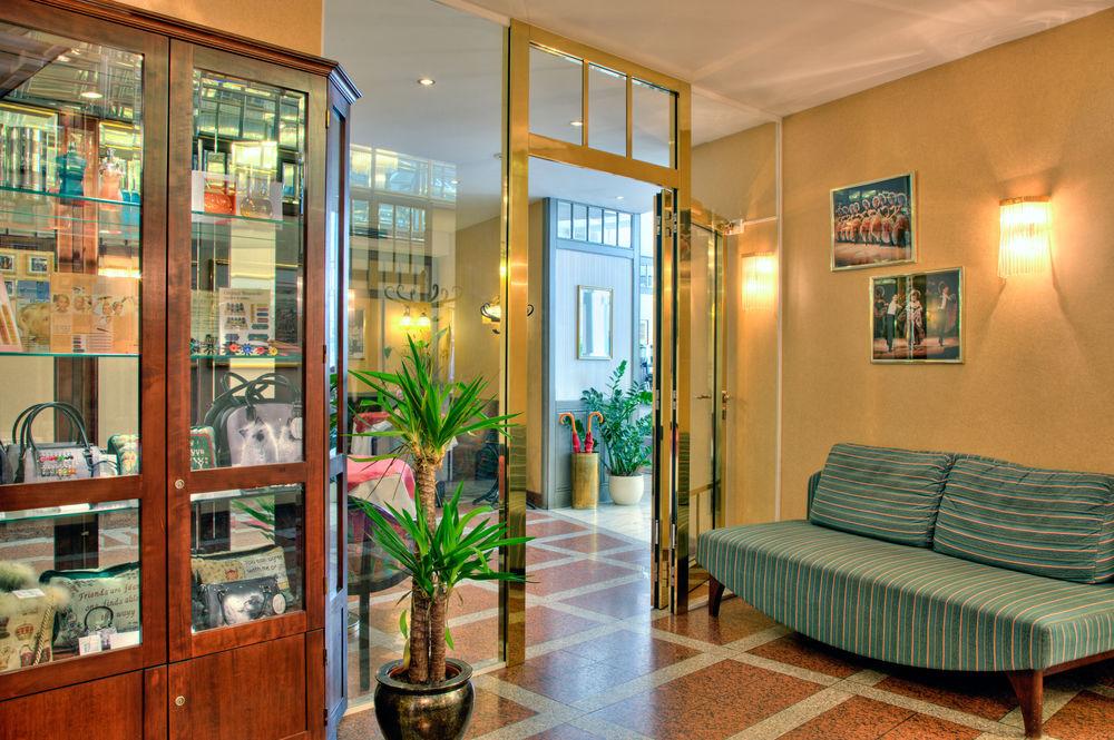 Hotel Theaterhotel &