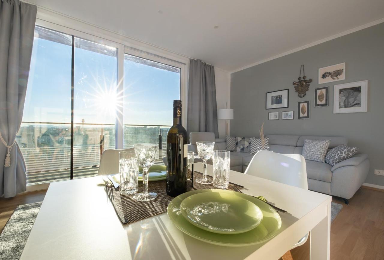 New Luxury Overlooking Vienna