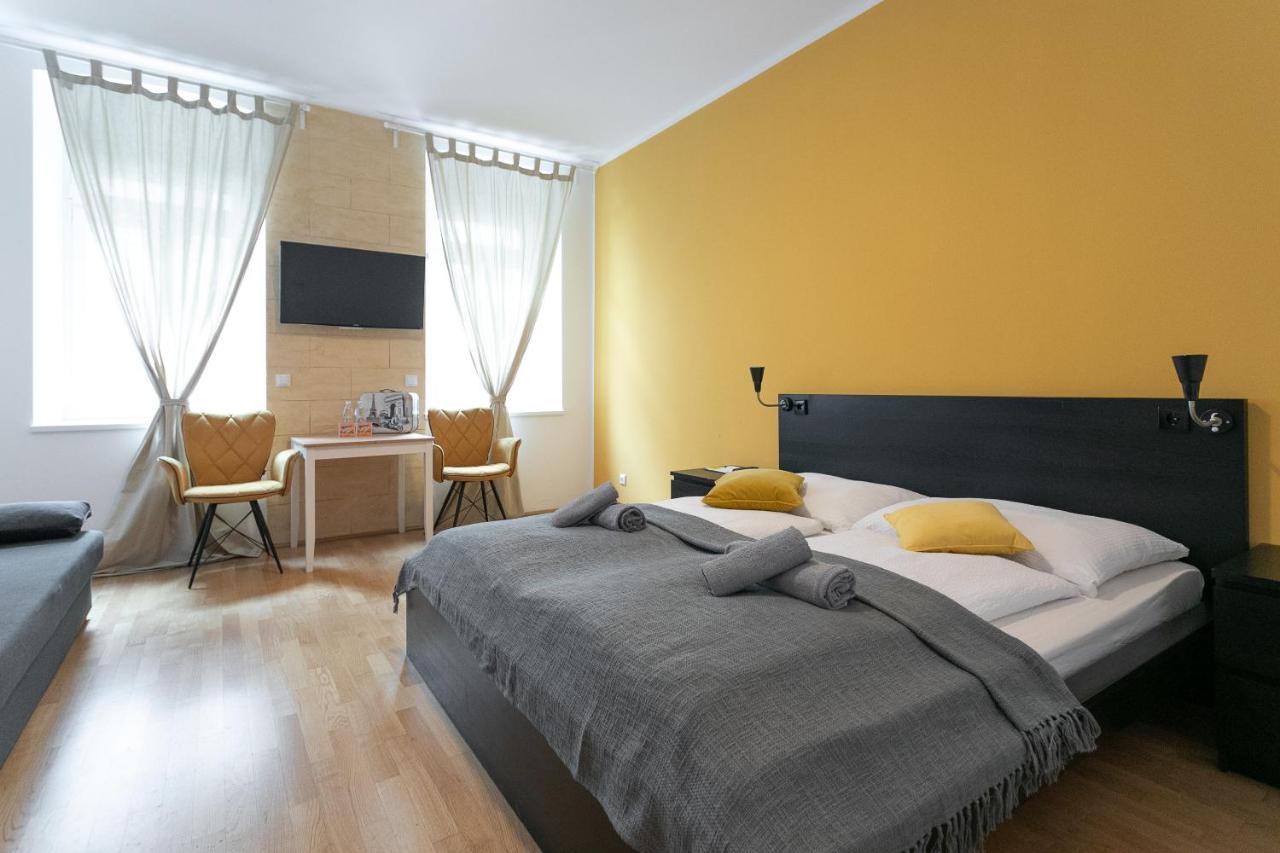 Apartment Apartment, Modern Und Neu Renoviert