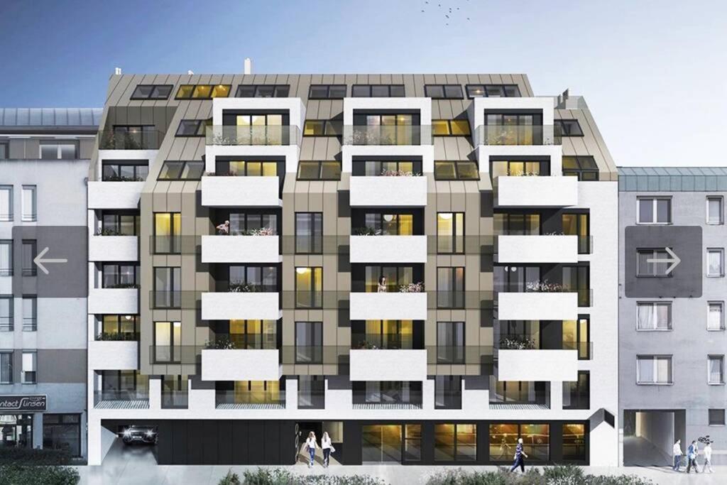 New, Quiet Flat Next To U1, Vic, Shopping Mall,... Apartment *