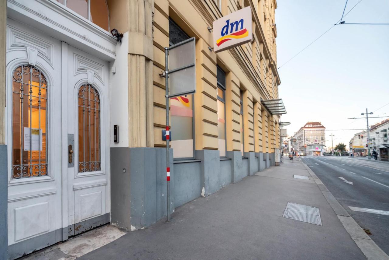 Cozy And At The Belvedere Apartment Vienna