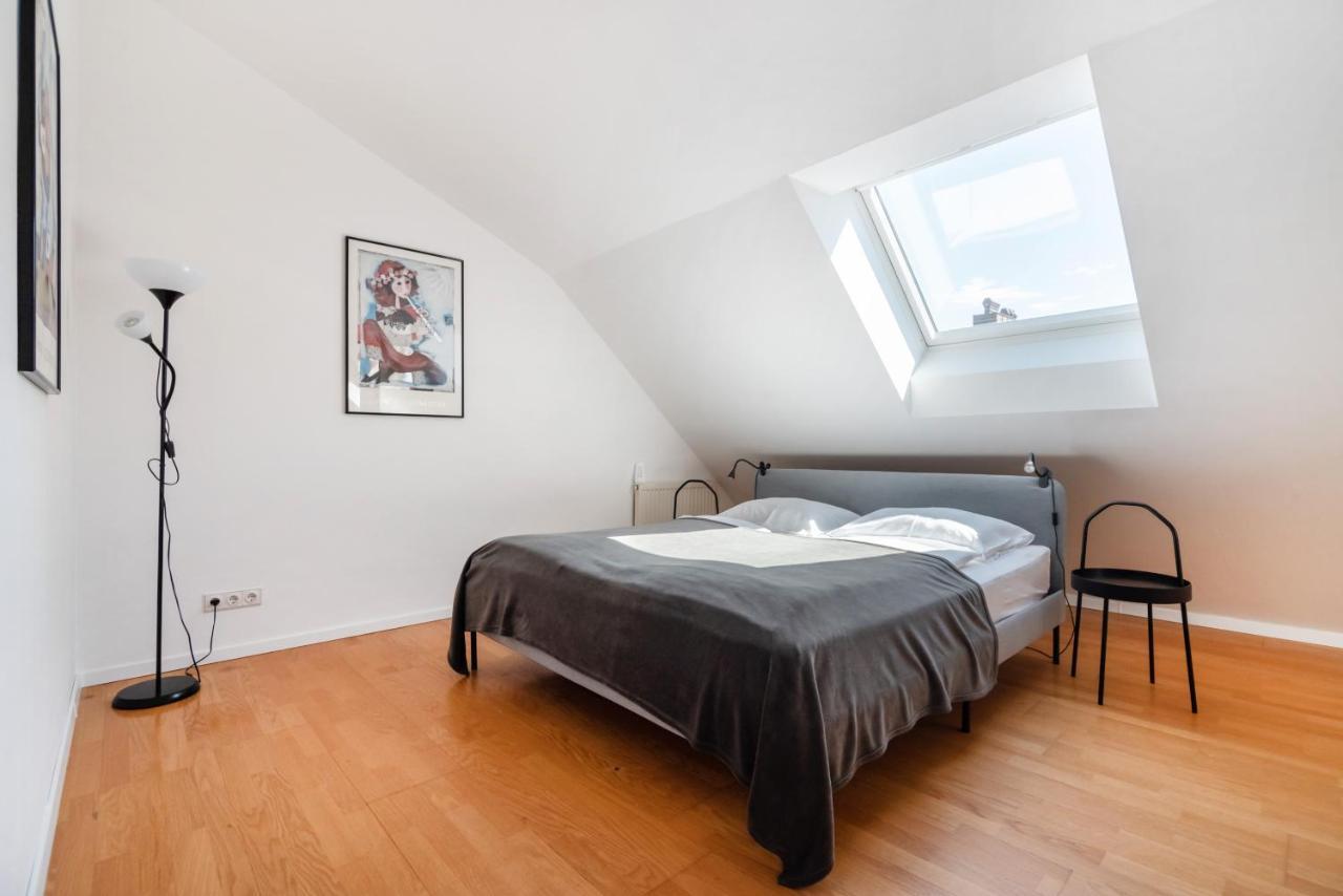 Roof With Terrace, Parking And Ac Apartment Vienna