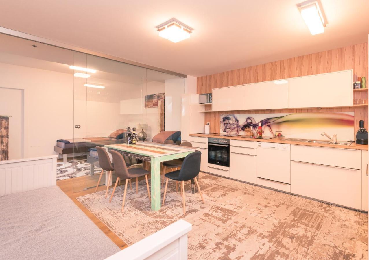 Senator Flats - Paulus Apartment Wien