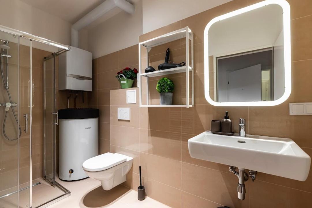 Authentic Next To Schwedenplatz Apartment Vienna
