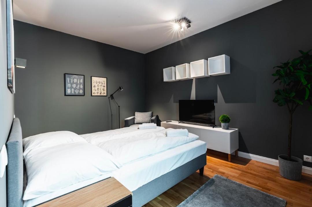 Authentic Next To Schwedenplatz Apartment Vienna