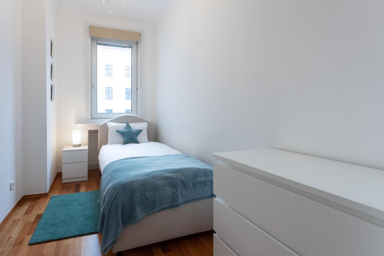 Operastreet City-center Premium Apartment *