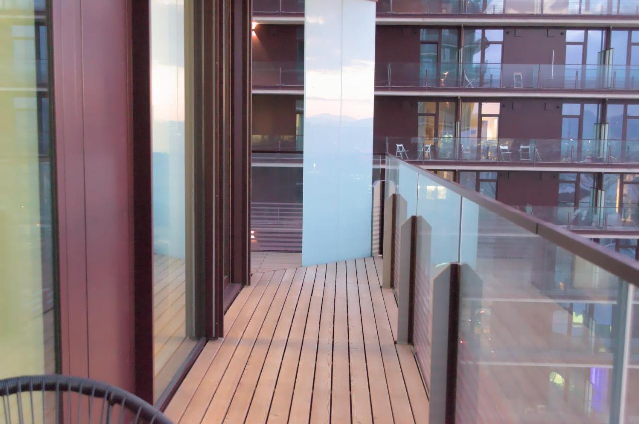 Triiiple Level 22 Mit Balkon Und Tiefgarage *