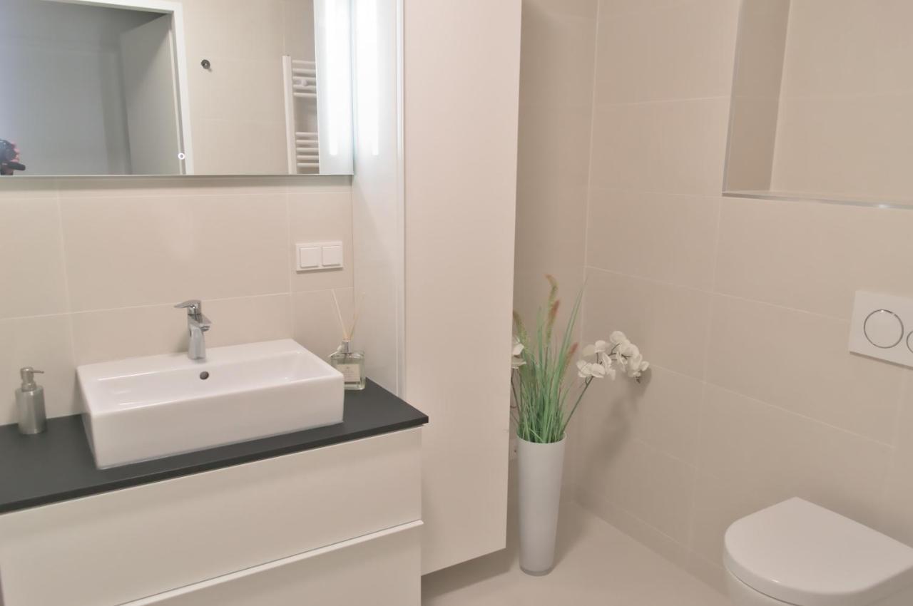 Appartamento Triiiple Level 22 Mit Balkon Und Tiefgarage Vienna