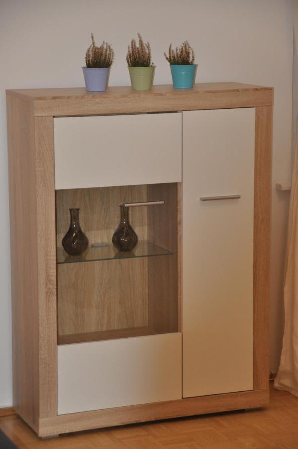 Wunderschöne Altbauwohnung In Zentraler Lage * Wien