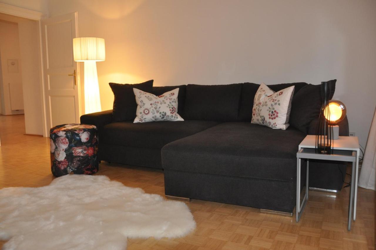 Apartment Wunderschöne Altbauwohnung In Zentraler Lage