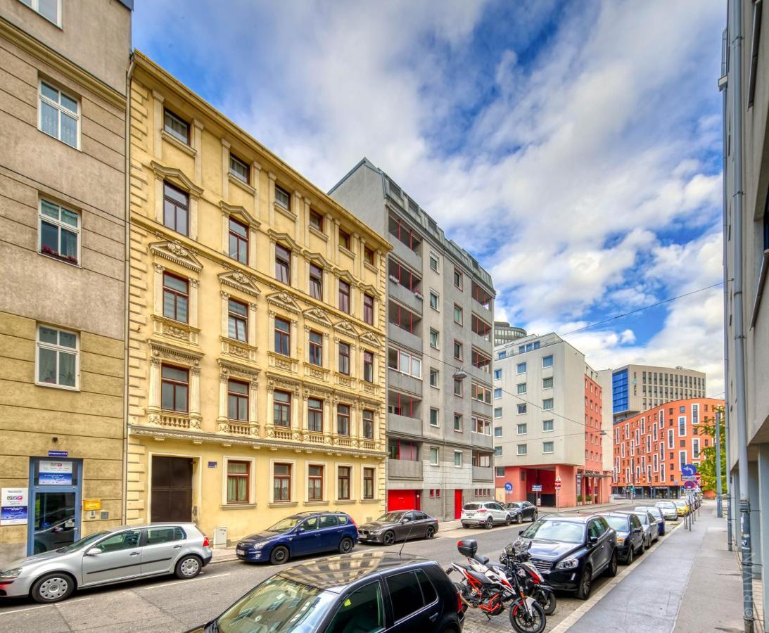 Apartment With Netflix, Two Min To Hauptbahnhof, 12 Wien