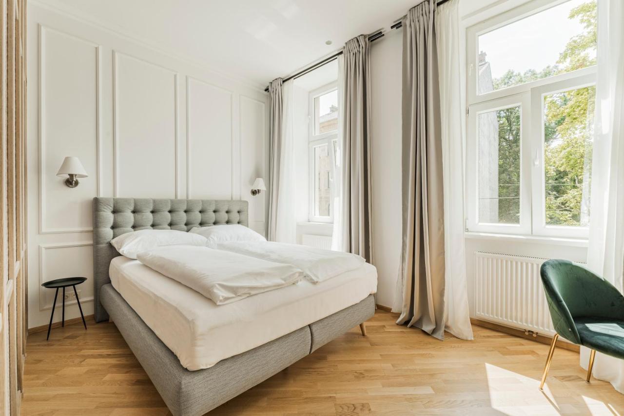 Zeus Design Schoenbrunn Apartment