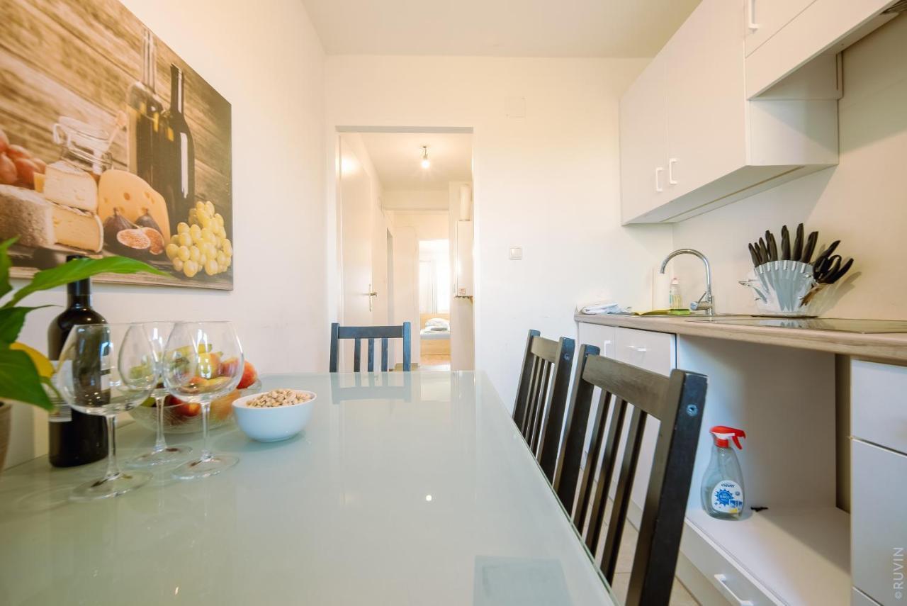 Apartment Perfect For Long Term Stay, Two Min To Hauptbahnhof, 18 *
