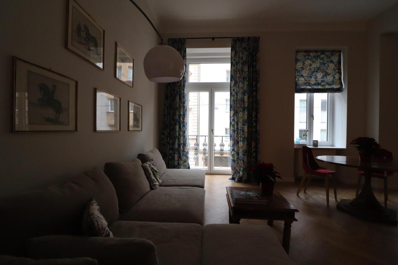 Mit Balkon Beim Schloss Belvedere Apartment *