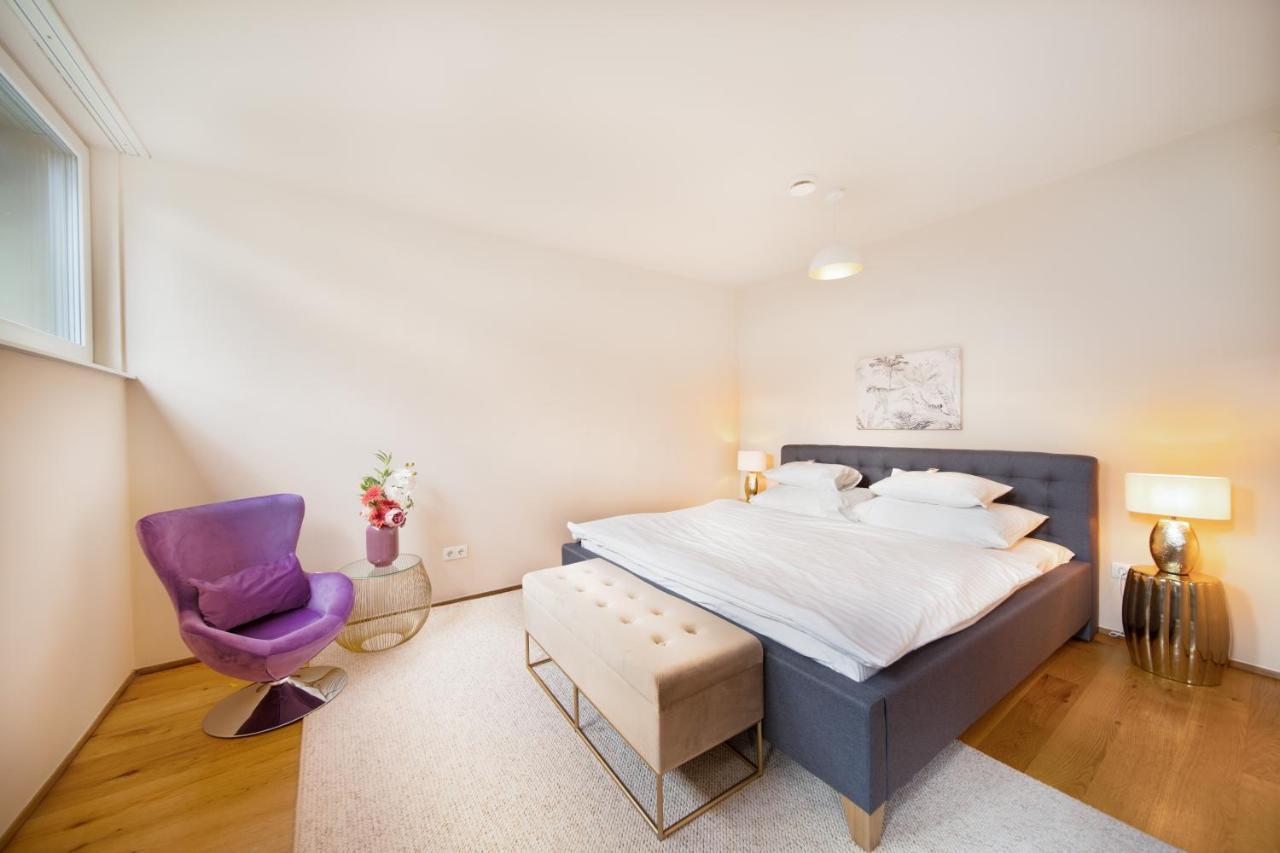 Smile Villa Mit Parkplatz, Garten Und Terrasse Im Beliebten Doebling In Wien Vienna