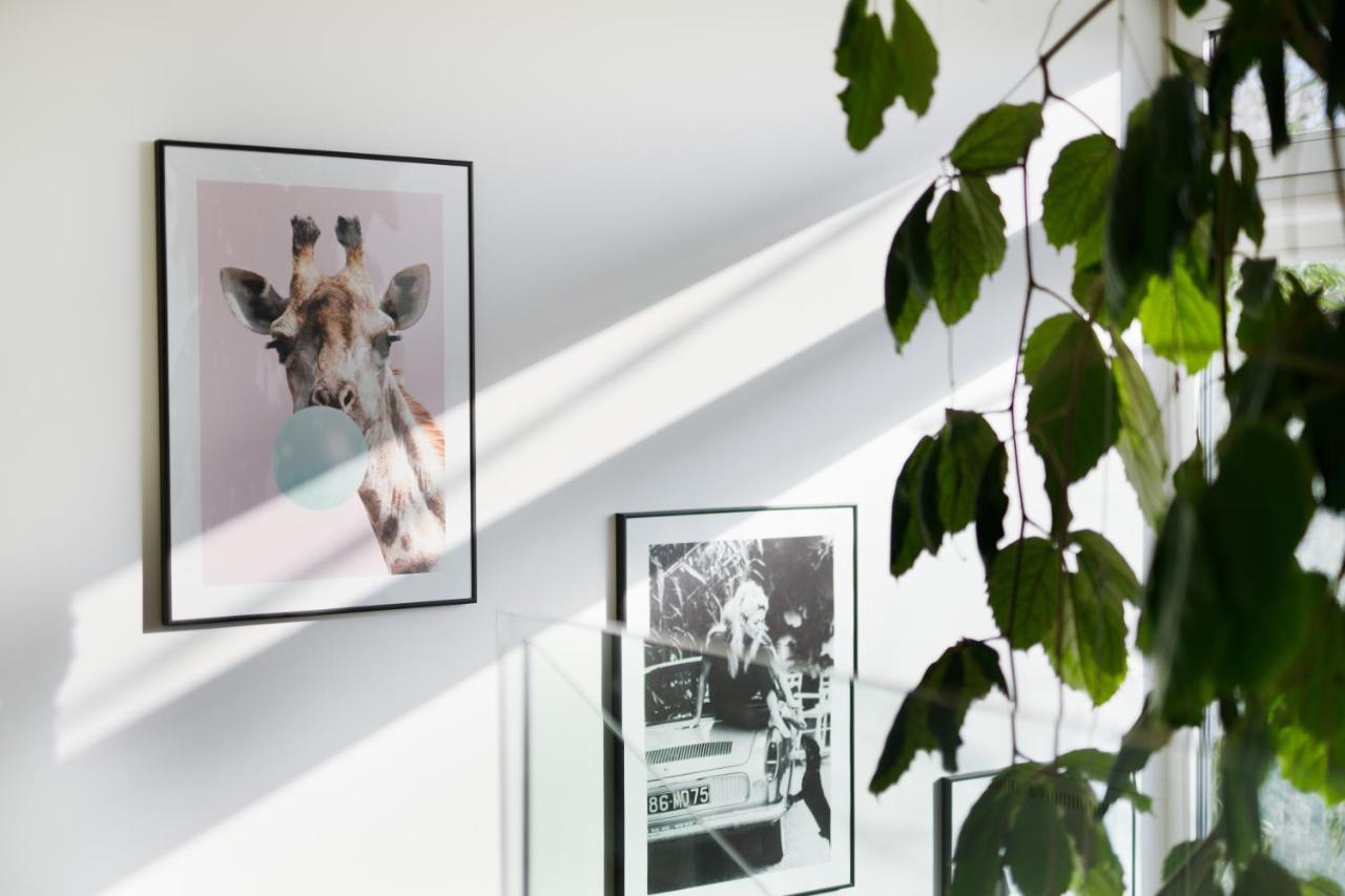 Smile Villa Mit Parkplatz, Garten Und Terrasse Im Beliebten Doebling In Wien Vienna