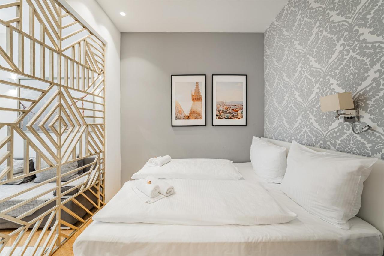Zeus Design Schoenbrunn Apartment Vienna