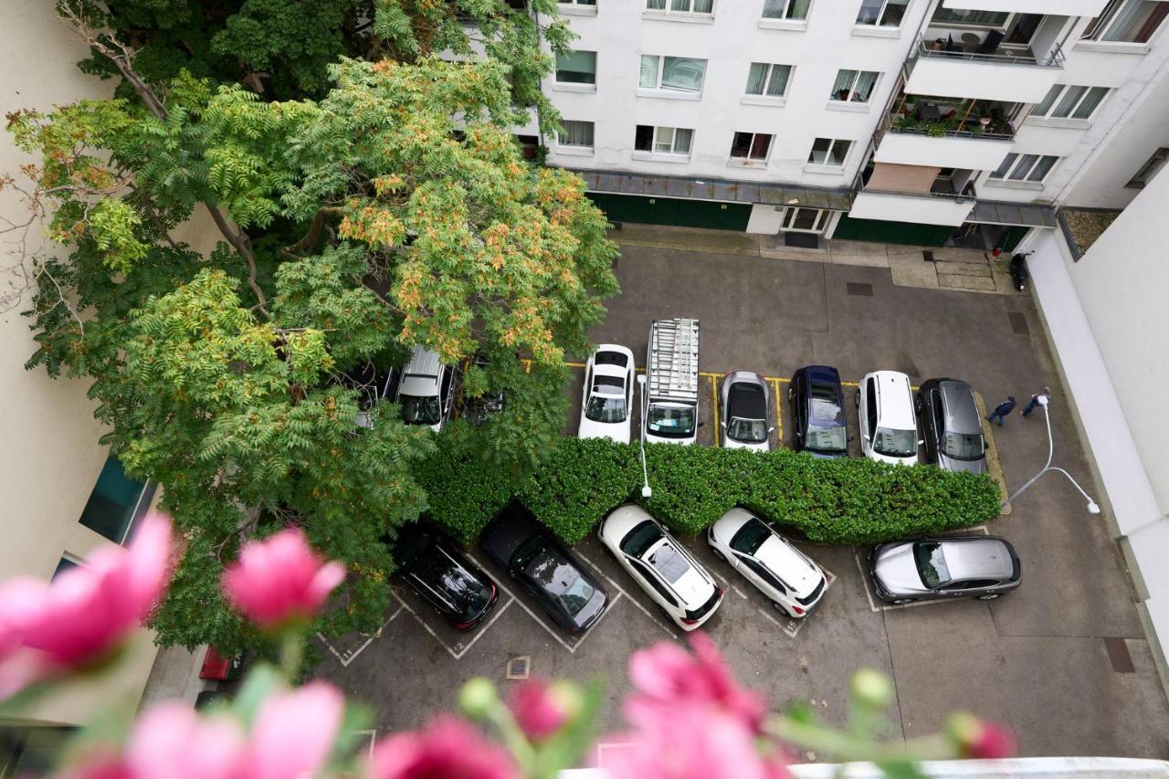 Im 2ten Business Apartment *