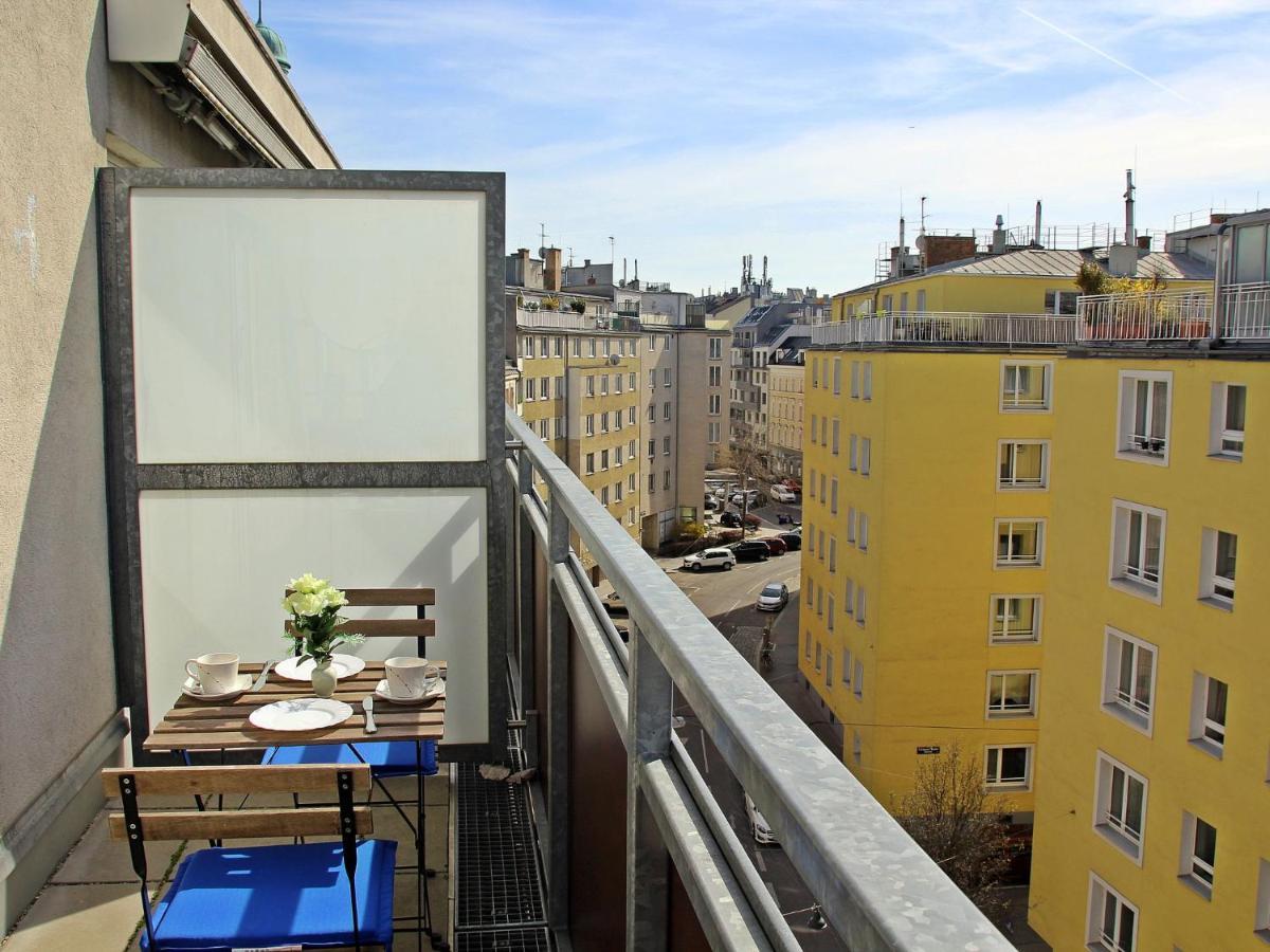Waits For By Interhome Vienna