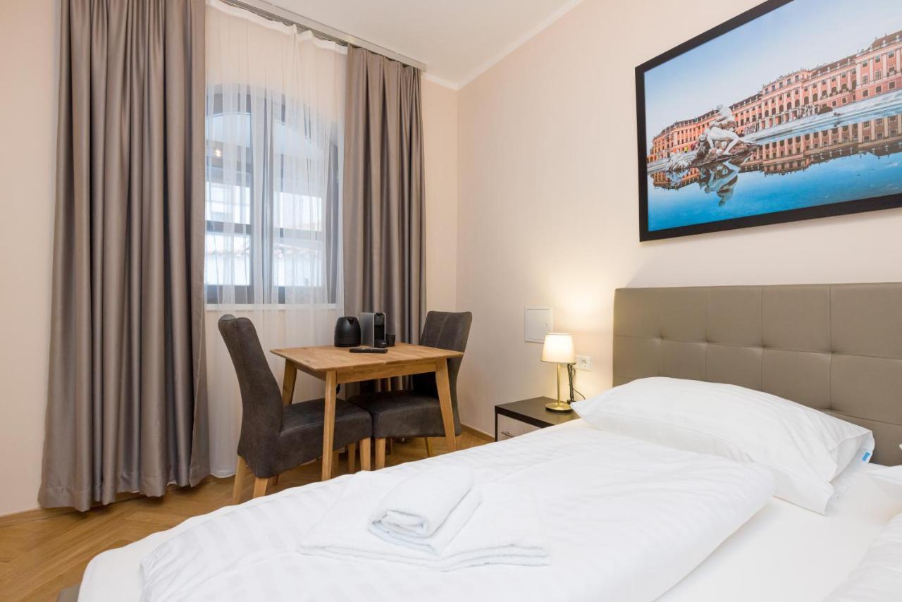 Schoenbrunn Apartamento