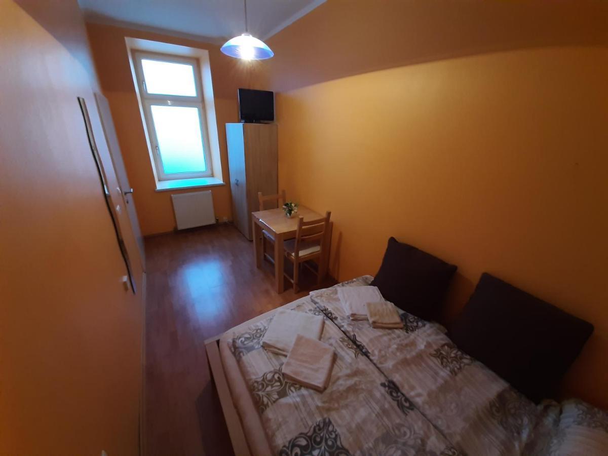 Privatunterkunft Monterooms Schönbrunn 10 Minutes To Downtown *