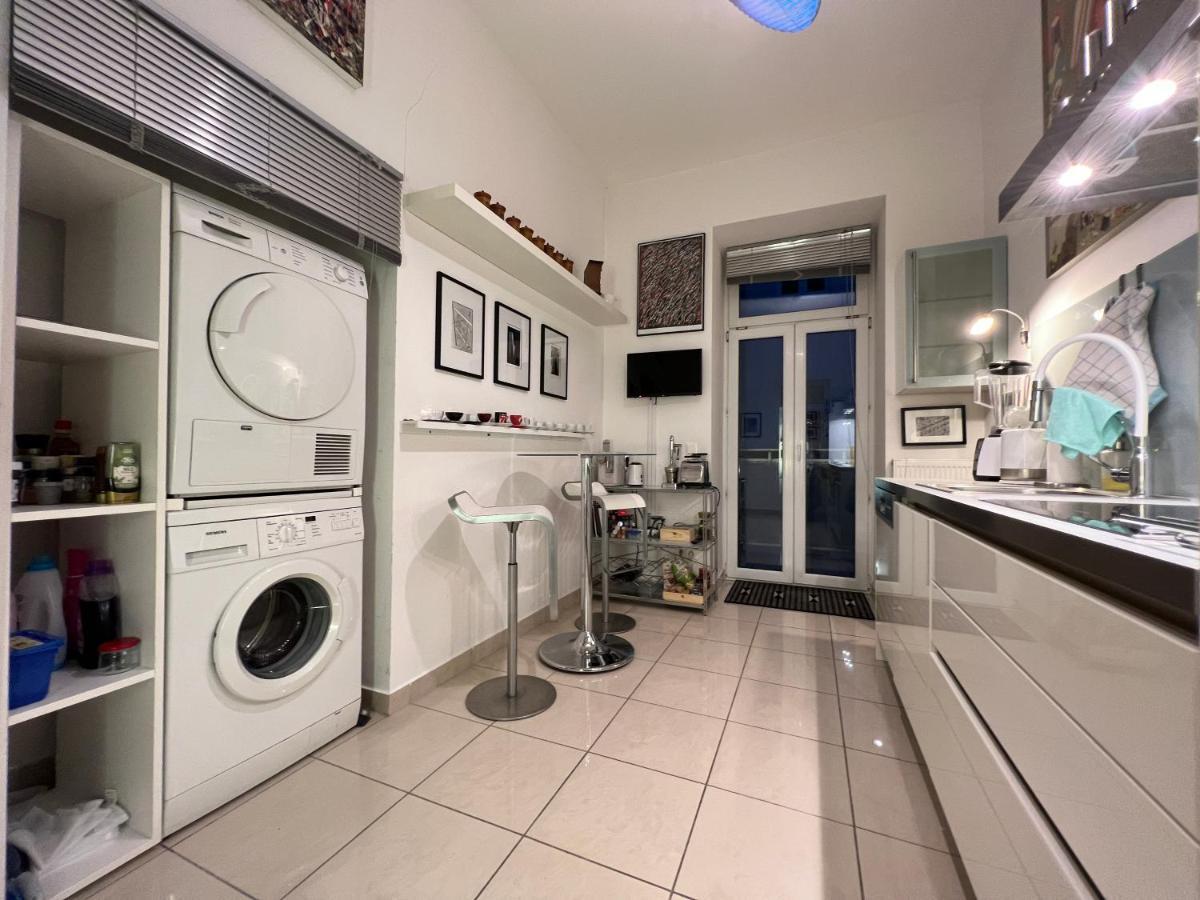 Design Apartment: Stylish Near Schönbrunn With Parking & Netflix Apartamento Viena