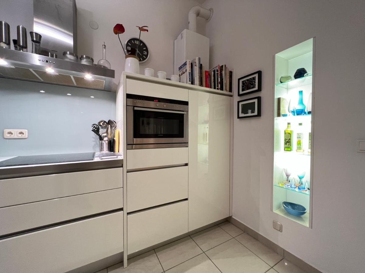 Design Apartment: Stylish Near Schönbrunn With Parking & Netflix