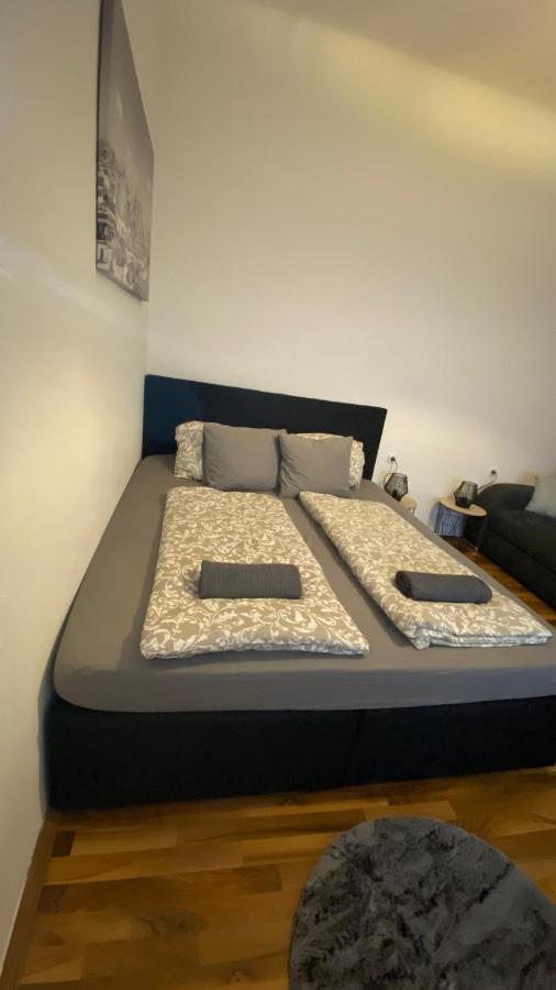 Apartment Paower