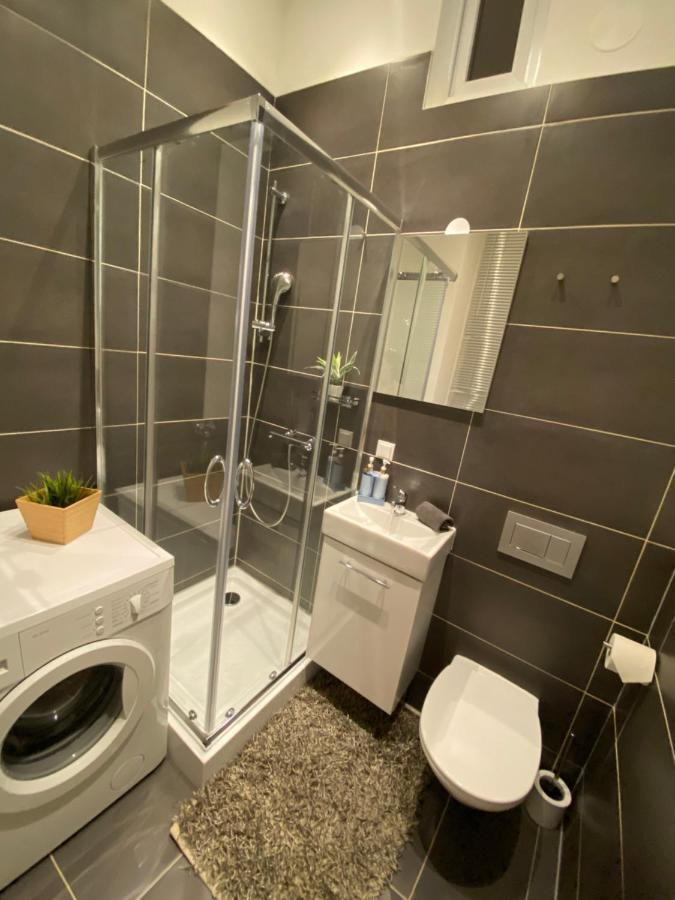 Paower Apartment *