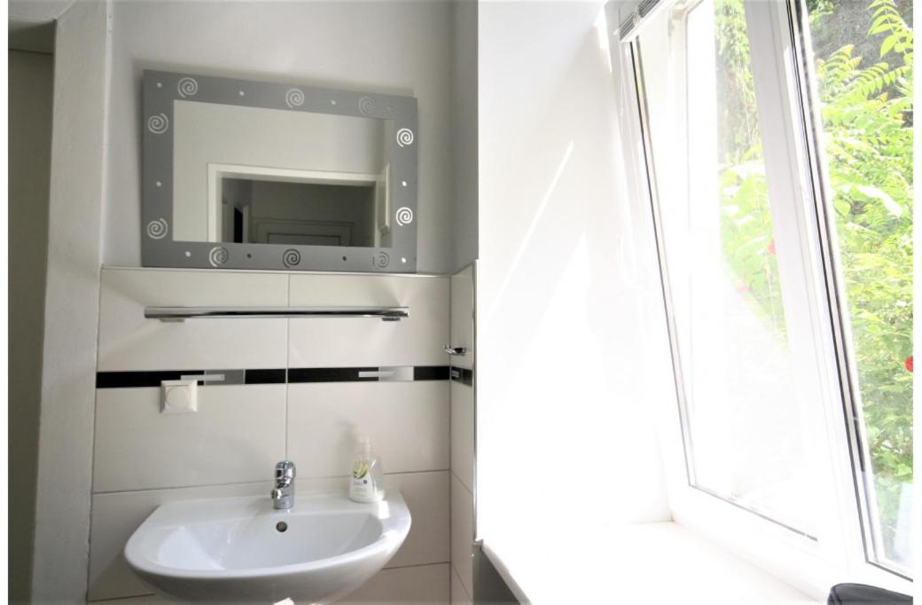 Modern Flat With 2 Rooms, Close To Schoenbrunn