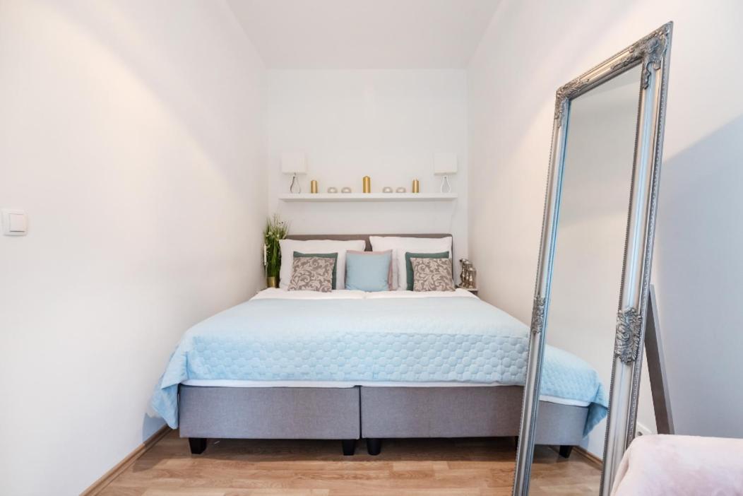 Apartment Three Bedroom, Ideal For Big Groups, 14 Vienna