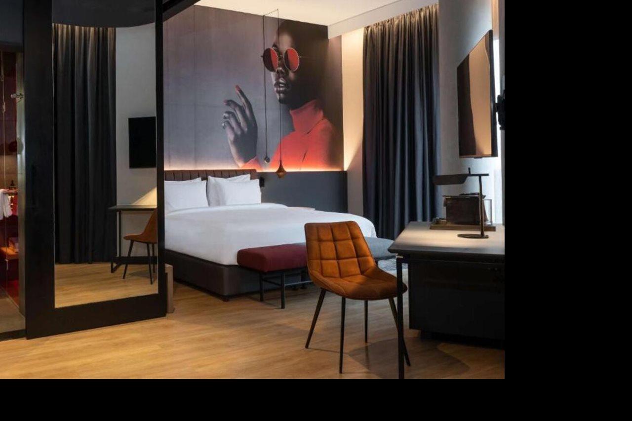 Radisson Red Hotel, Vienna