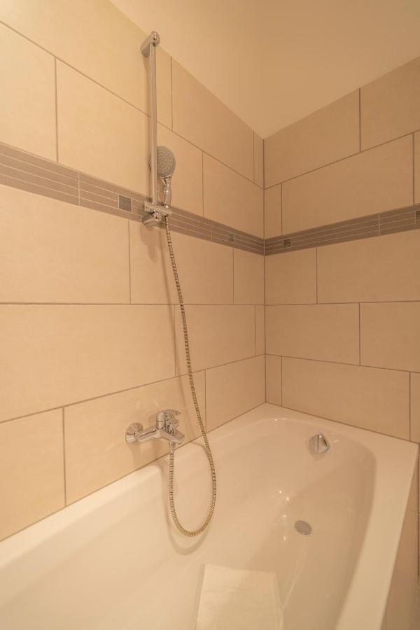 Apartment Konrad I Levestate *