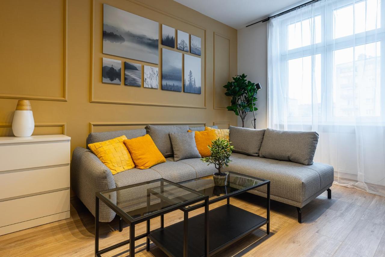 Stylish 1 Bedroom Near Hannovamarkt Apartment