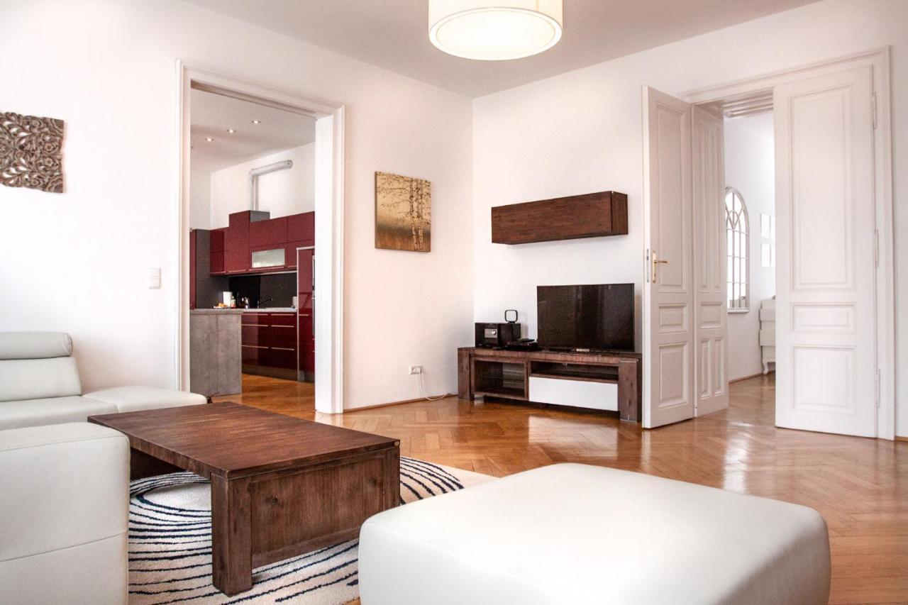 Riess Rotenhofgasse | Contactless Check-in Apartment