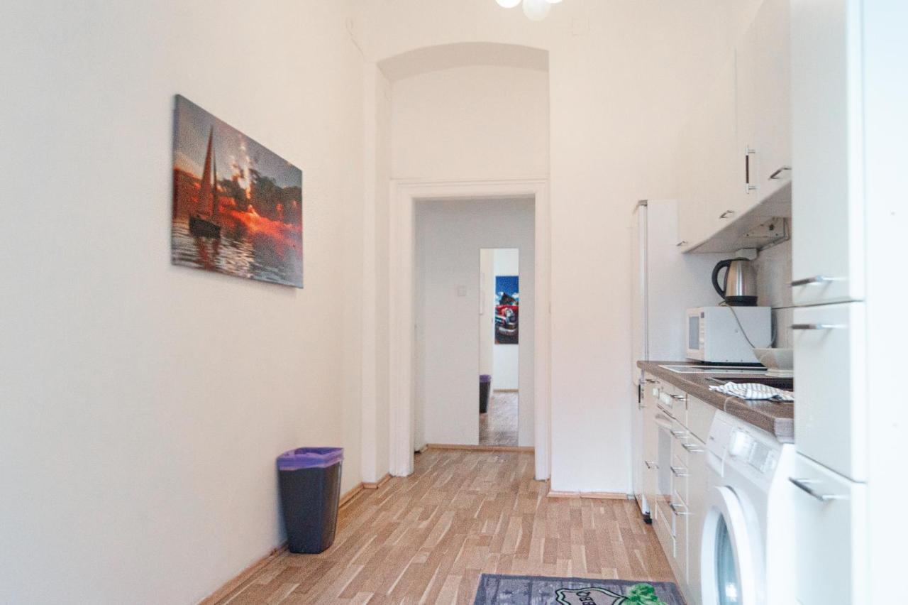 Pleasant 3br Near Event Location Wiener Stadthalle Vienna