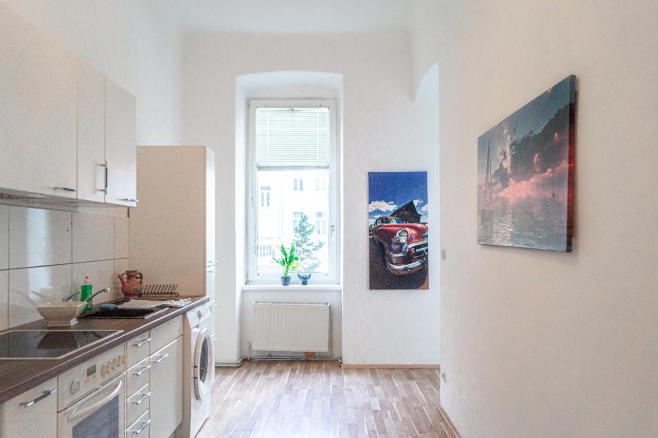 Pleasant 3br Near Event Location Wiener Stadthalle Apartment