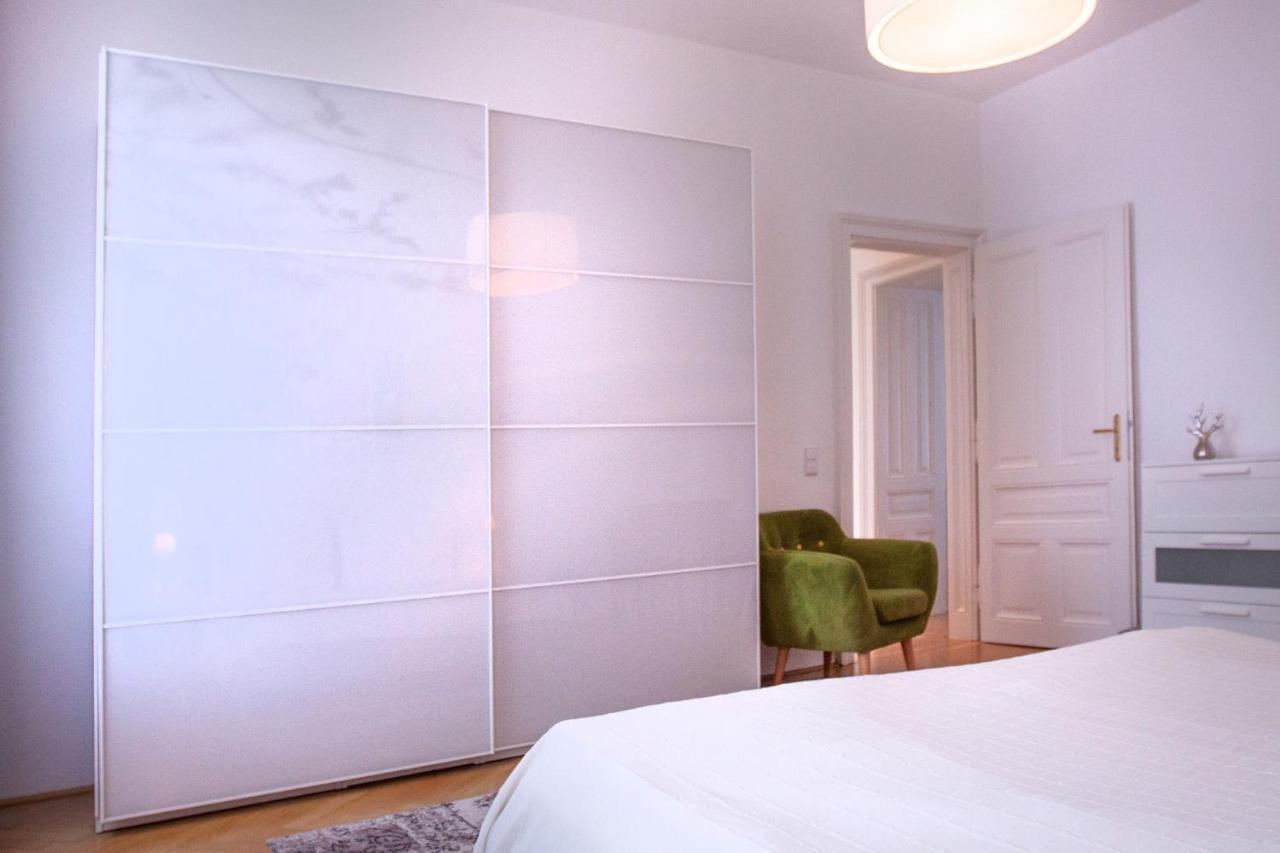 Riess Rotenhofgasse | Contactless Check-in Apartment Vienna