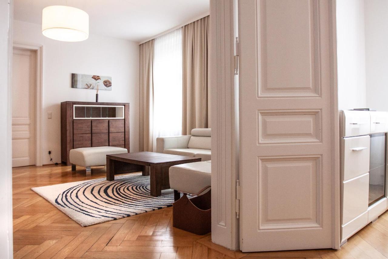 Riess Rotenhofgasse | Contactless Check-in Apartment