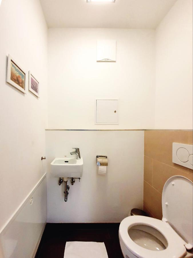 Near Lake Two Bedroom Fully Furnished *