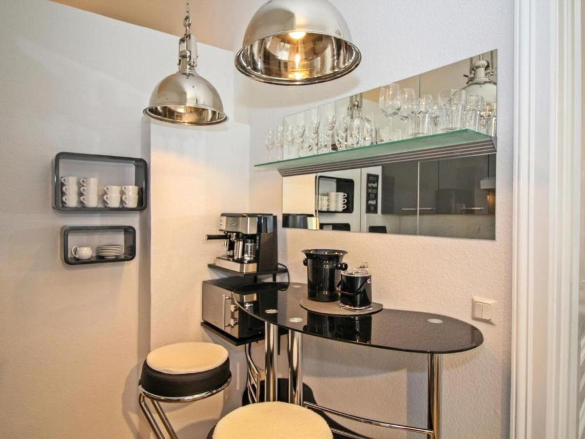 Kings Apartment