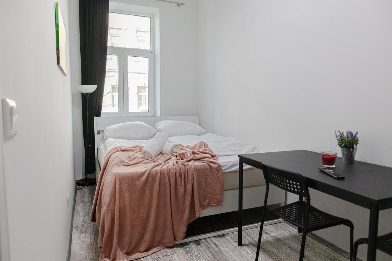 Apartamento Magnificent 5br Shared - Perfect For Longstays *