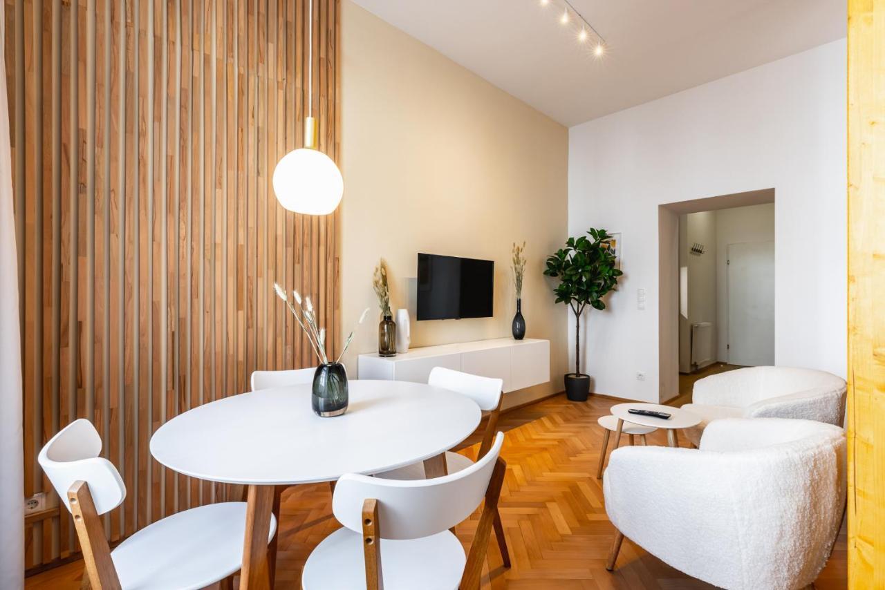 Apartment Classy And Elegant In A Calm Area *