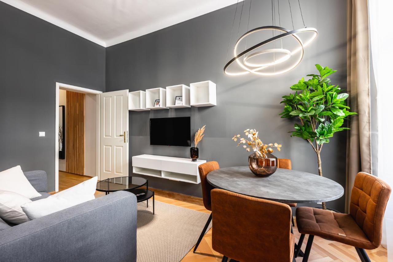 Classy And Elegant In A Calm Area * Vienna