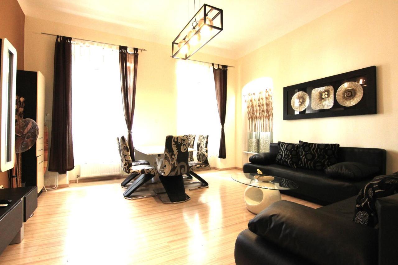 Cityapartments - Luxury 1 Apartment *