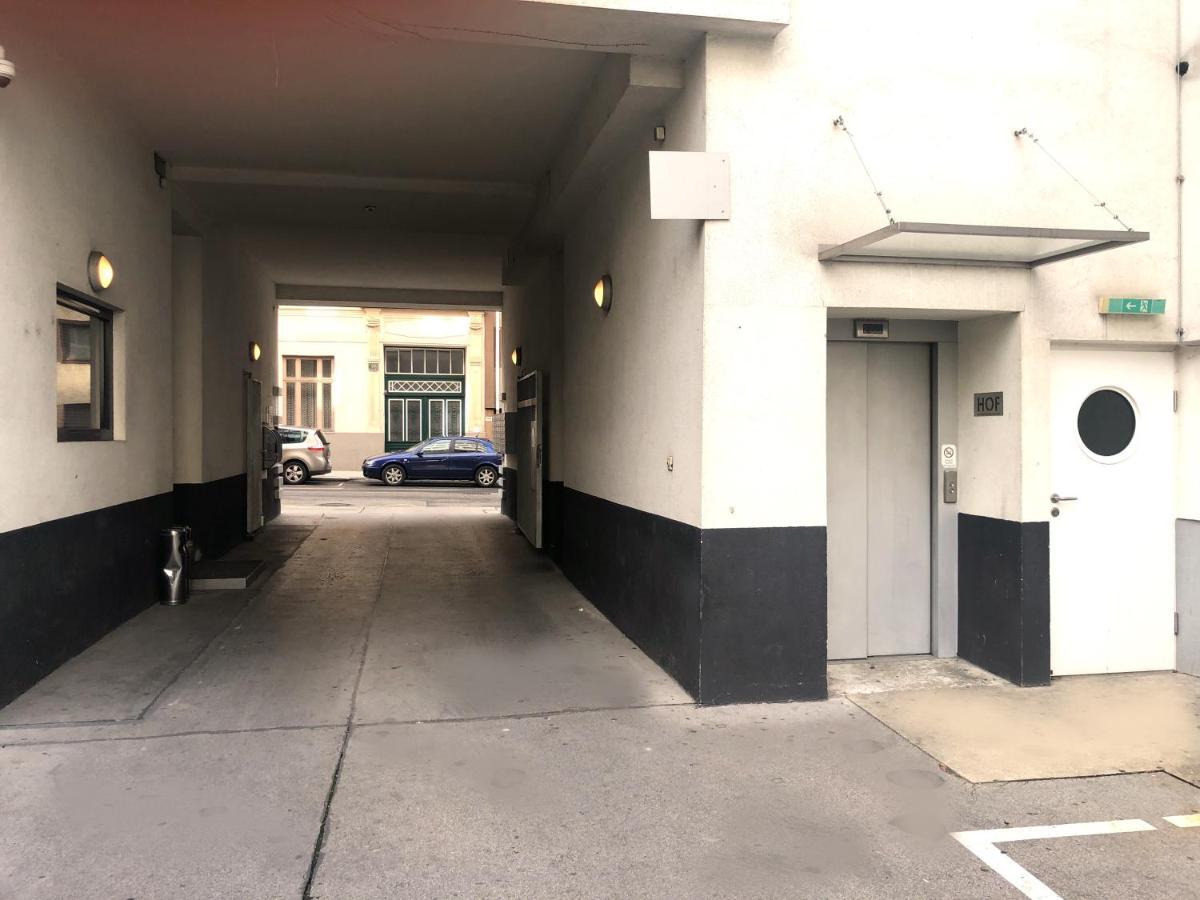 Philip Self Check-in Aparthotel *