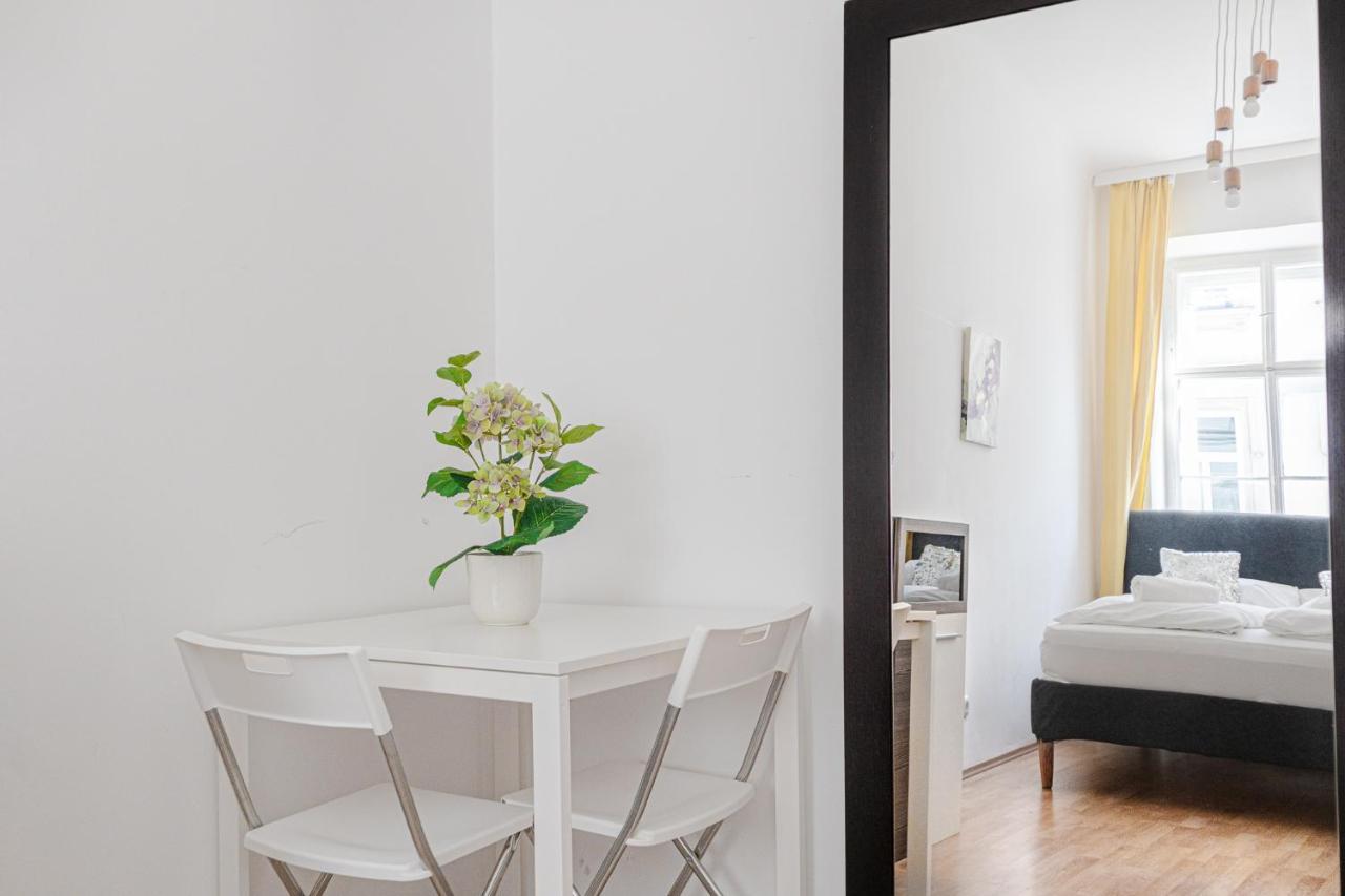 Central Belvedere 3br Shared - 12 Min From City Center *