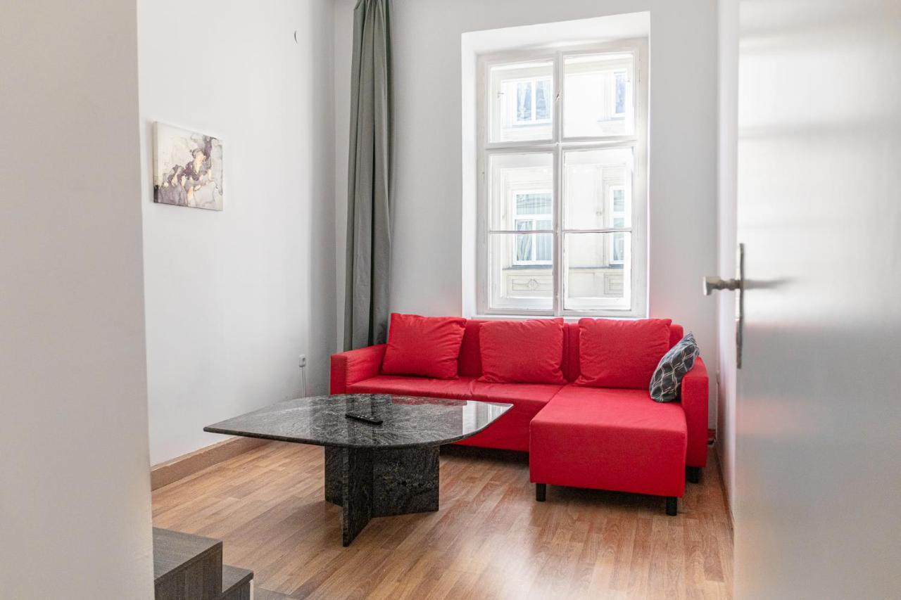 Central Belvedere 3br Shared - 12 Min From City Center *