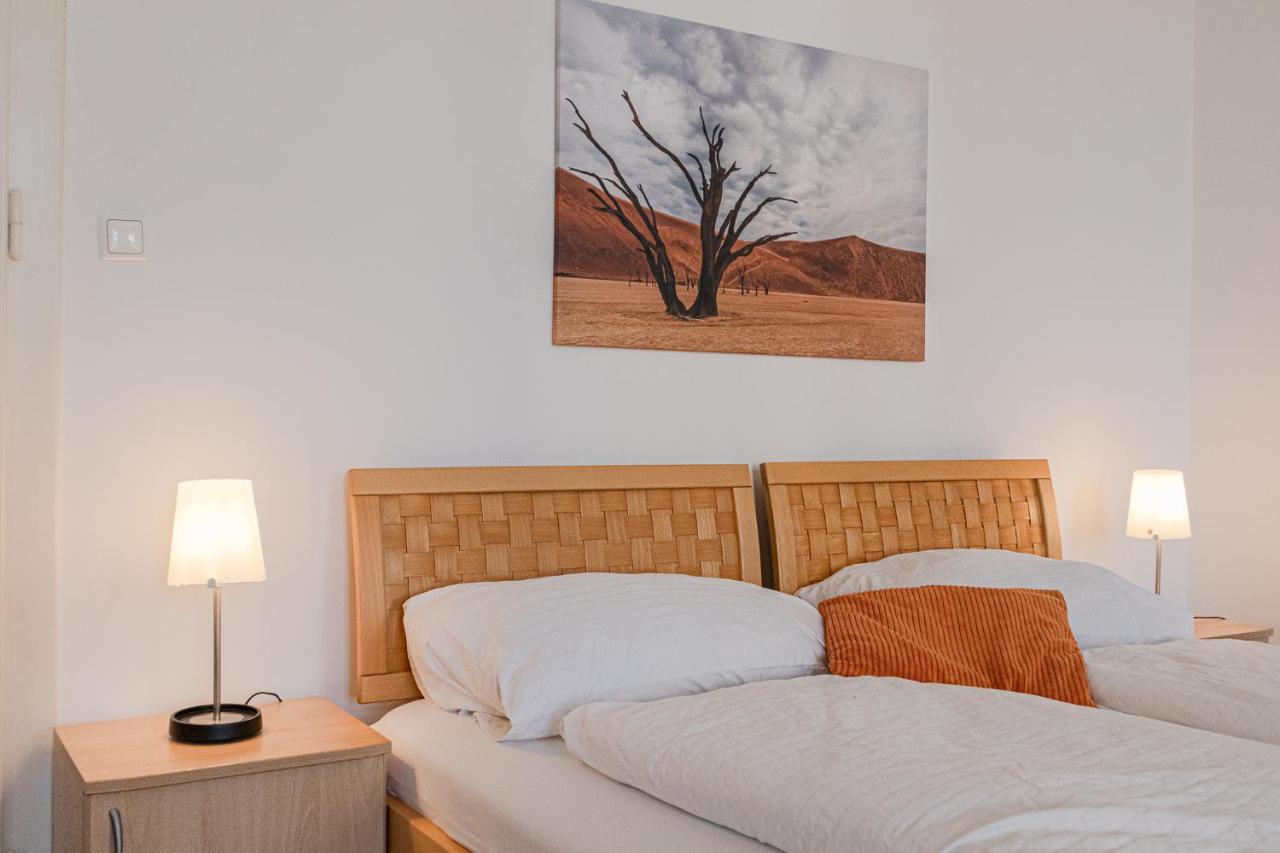 Apartamento Special Vintage Viennese - 12min F Downtown