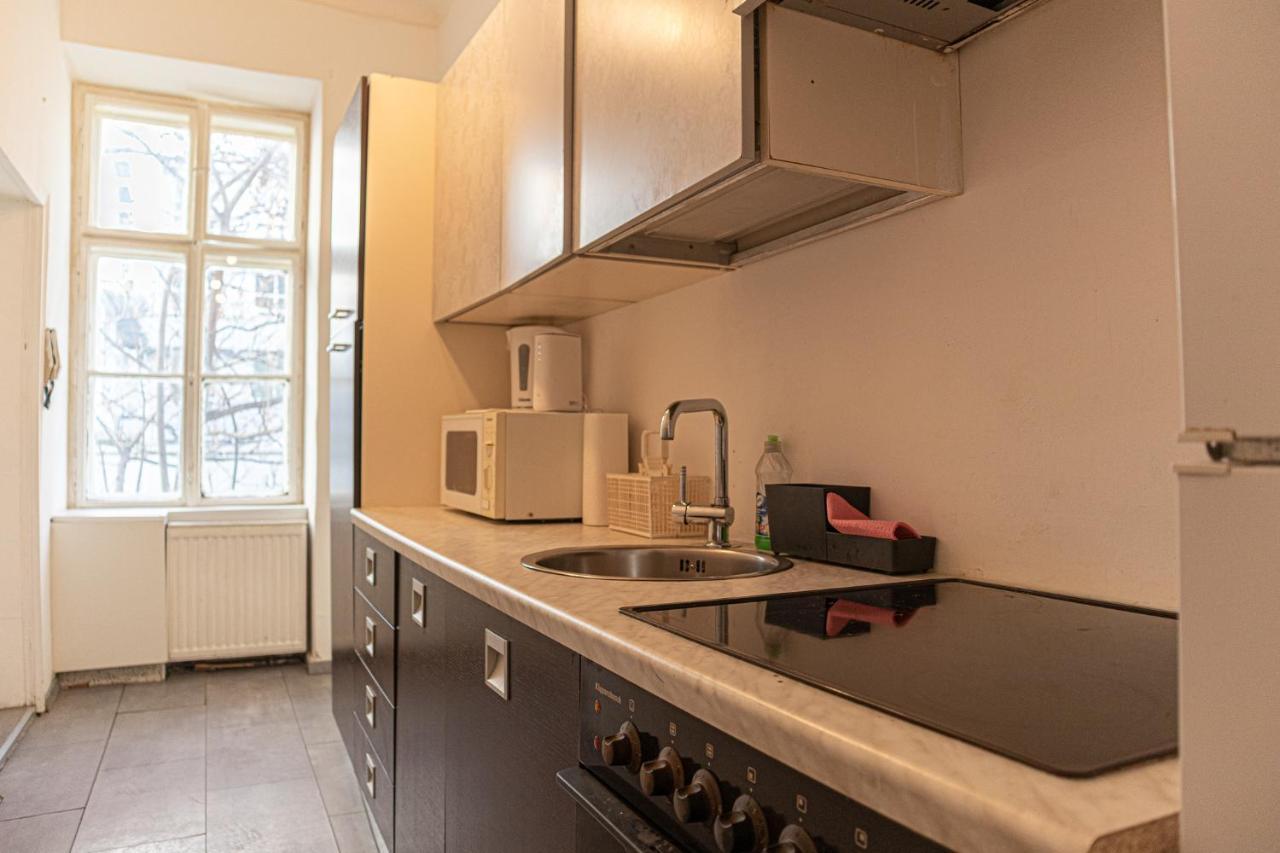Central Belvedere 3br Shared - 12 Min From City Center * Wien